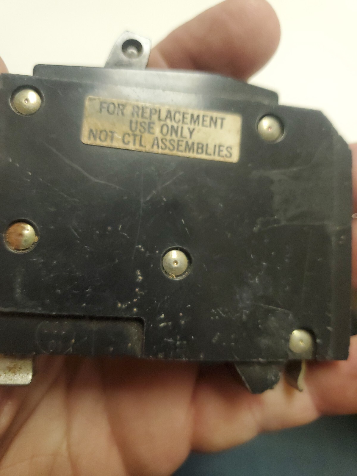 Circuit Breaker Square D QOT1515 1 Pole Tandem Twin 15 Amp No Hook Shipped Prio