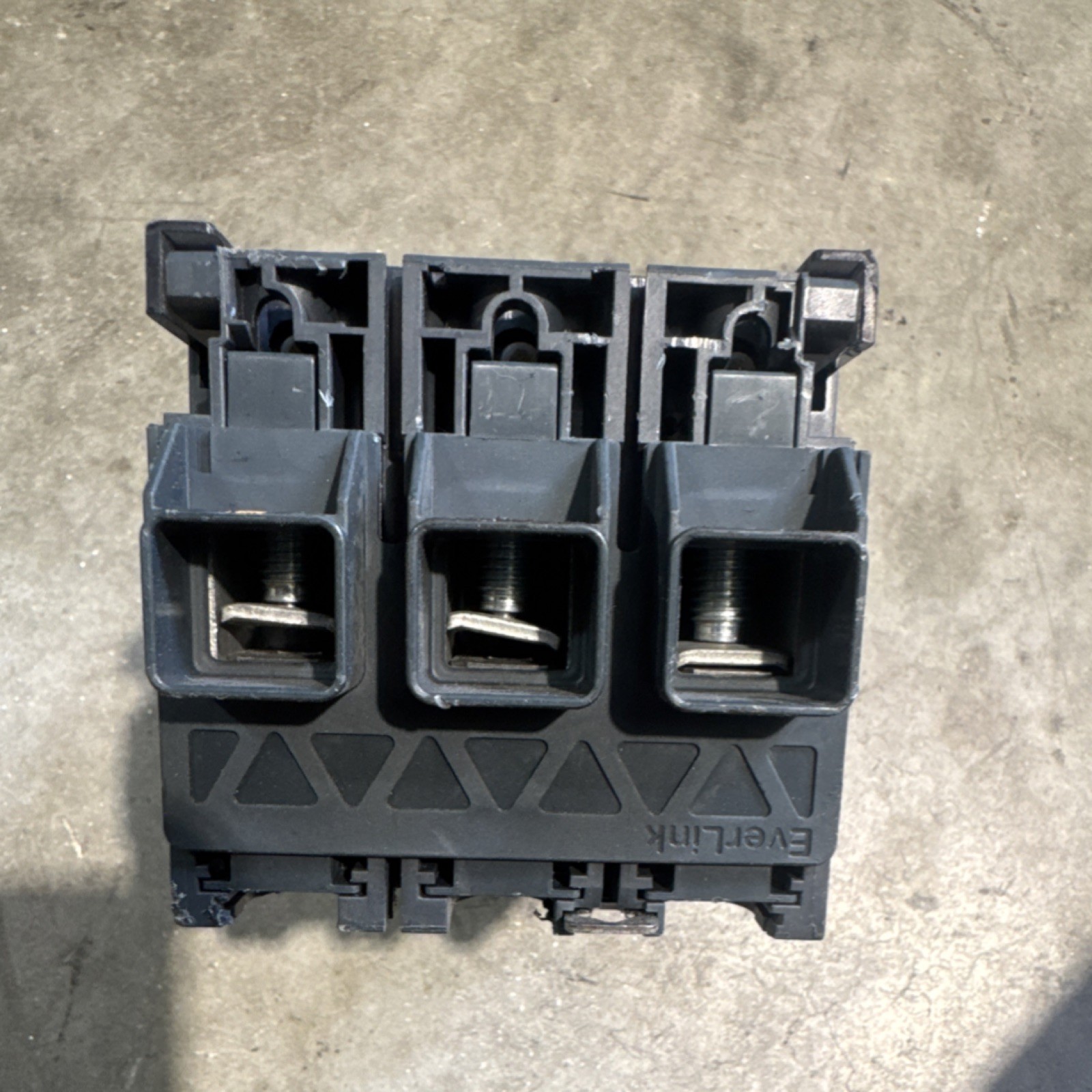 Schneider Electric PowerPacT BDL36020 Circuit Breaker 20A 240V AC 3-Pole HACR