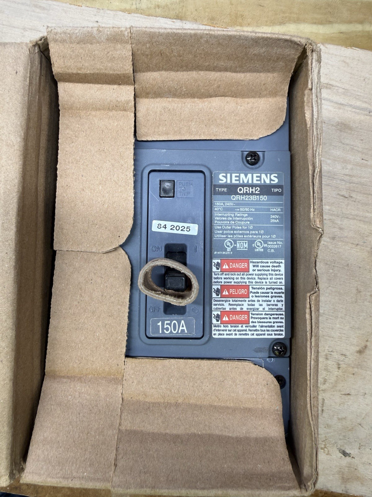 Siemens QRH23B150 150 Amp 240V 3 Pole 25kA Circuit Breaker-Warranty (New In Box)