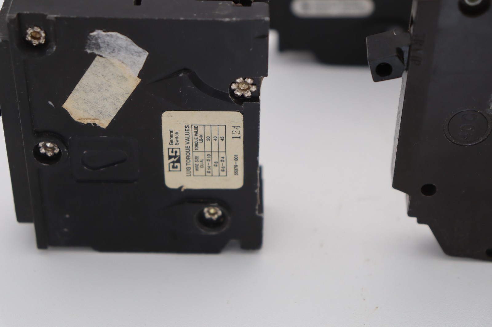 Assorted lot of 8- 15 Amp 1 and 2 Pole Circuit Breakers *See Description*