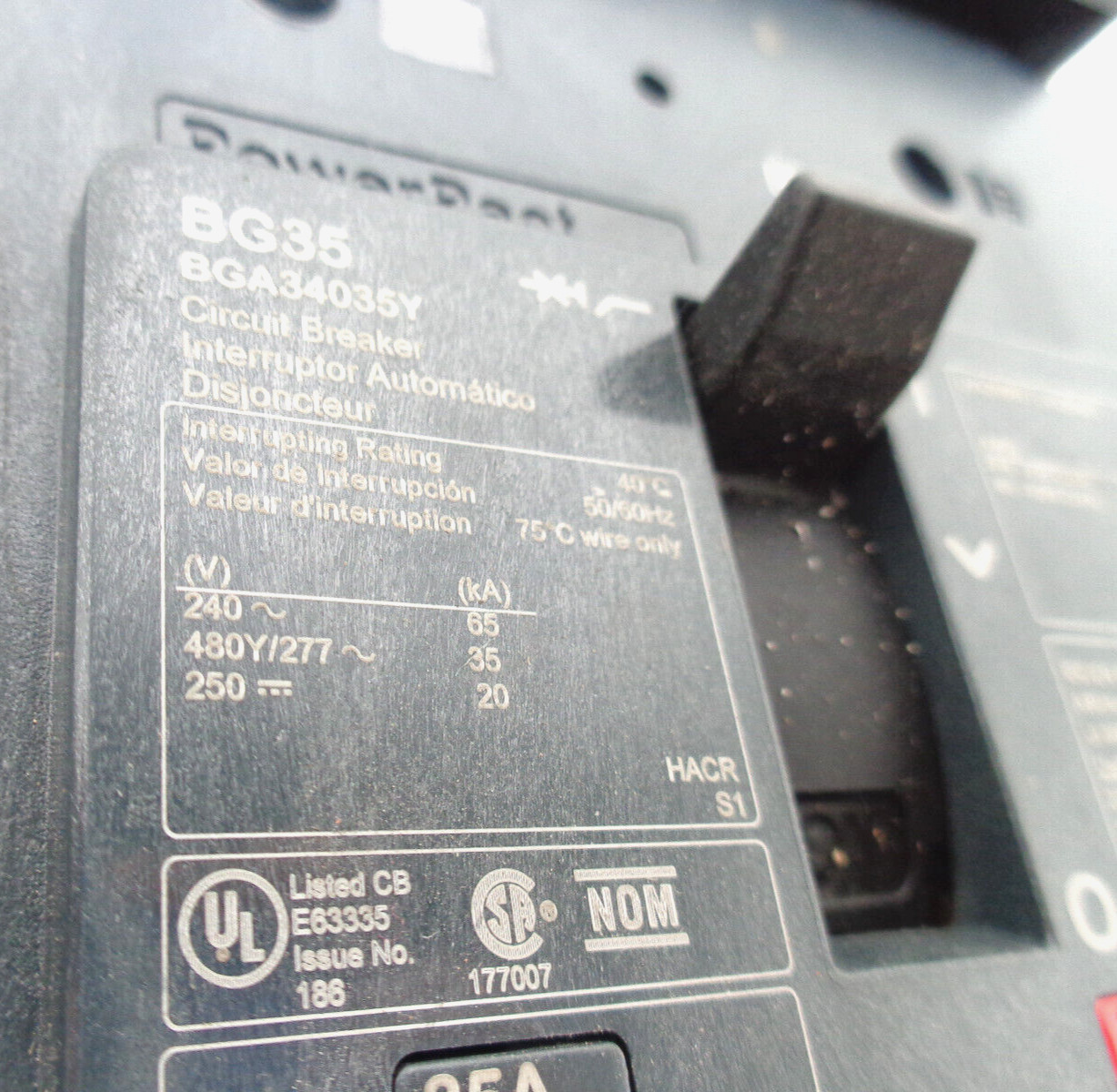 SQUARE D POWERPACT BG CIRCUIT BREAKER BGA34035Y 35AMP 3POLE 3 PHASE