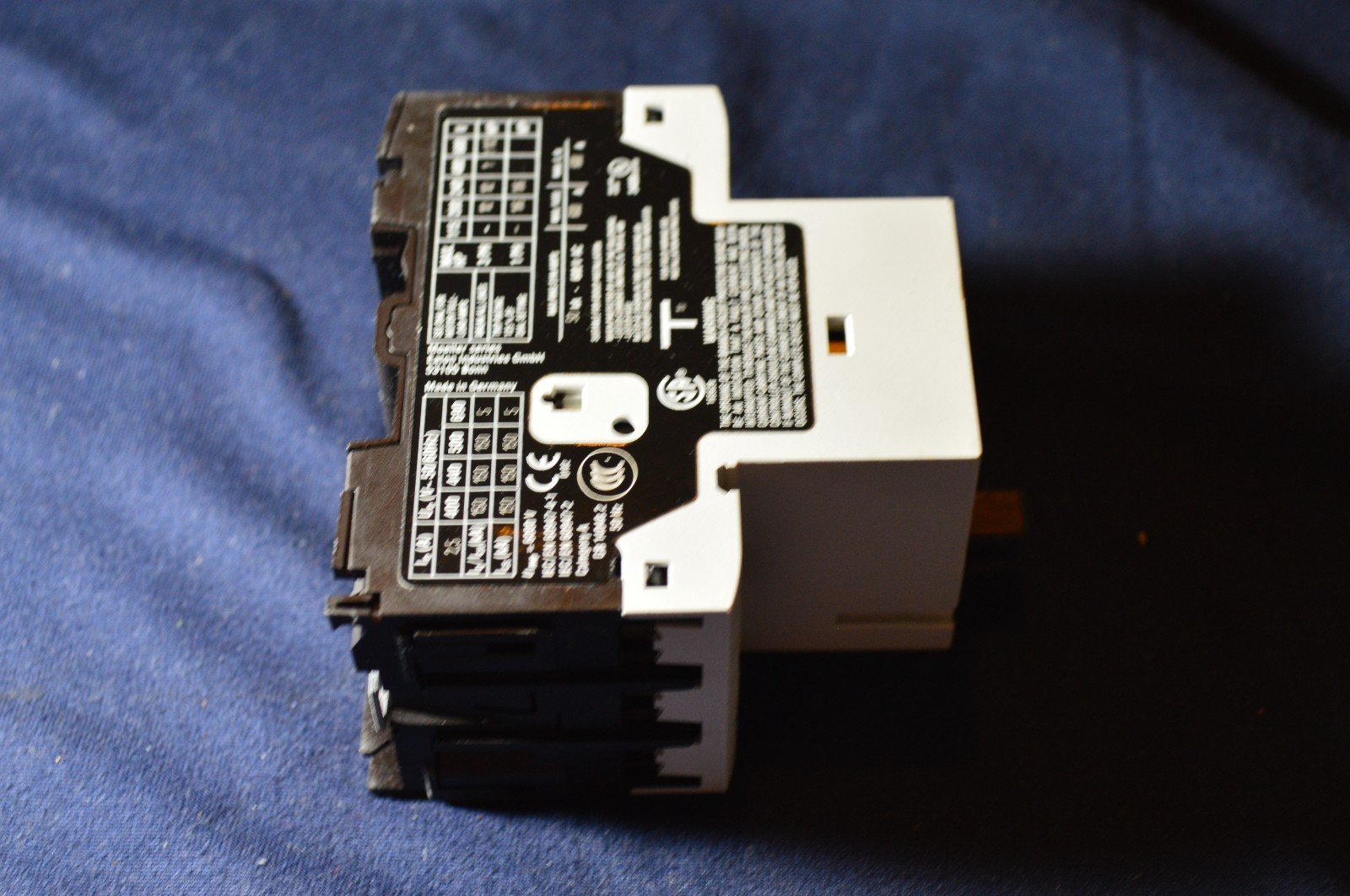 EATON XTPB2P5BC1 Motor Protector Circuit Breaker PKZM01-2,5 NEW