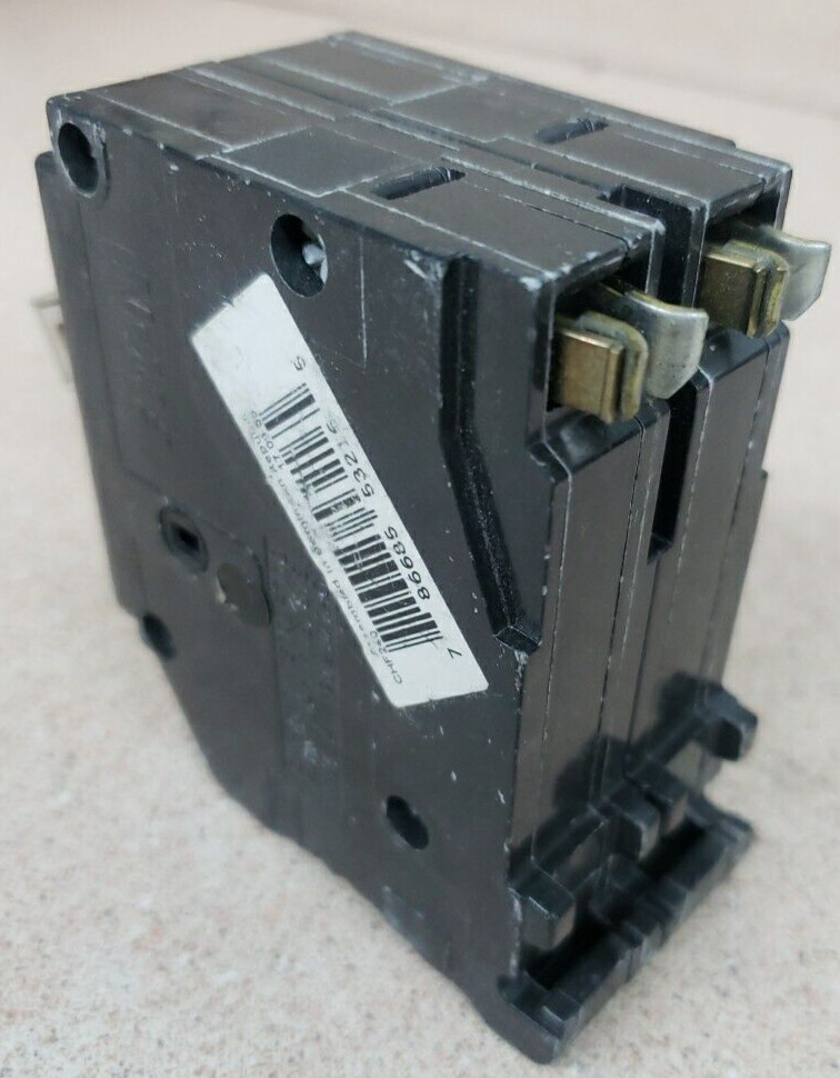 NEW Eaton Cutler-Hammer CH240 CHF240 40 Amp 2 Pole 120/240V 10kA CH4