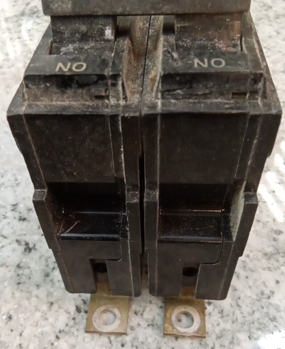 GE /BREAKER/TQB2130/ 30A/2P/240V/GROVE/BOLT ON/TYPE TQL-AC /TQB/USE(L123