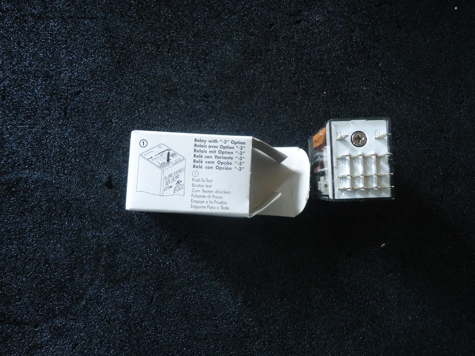 New AB (Allen Bradley) 700-HC24A1 Ser. D. Made in Italy.