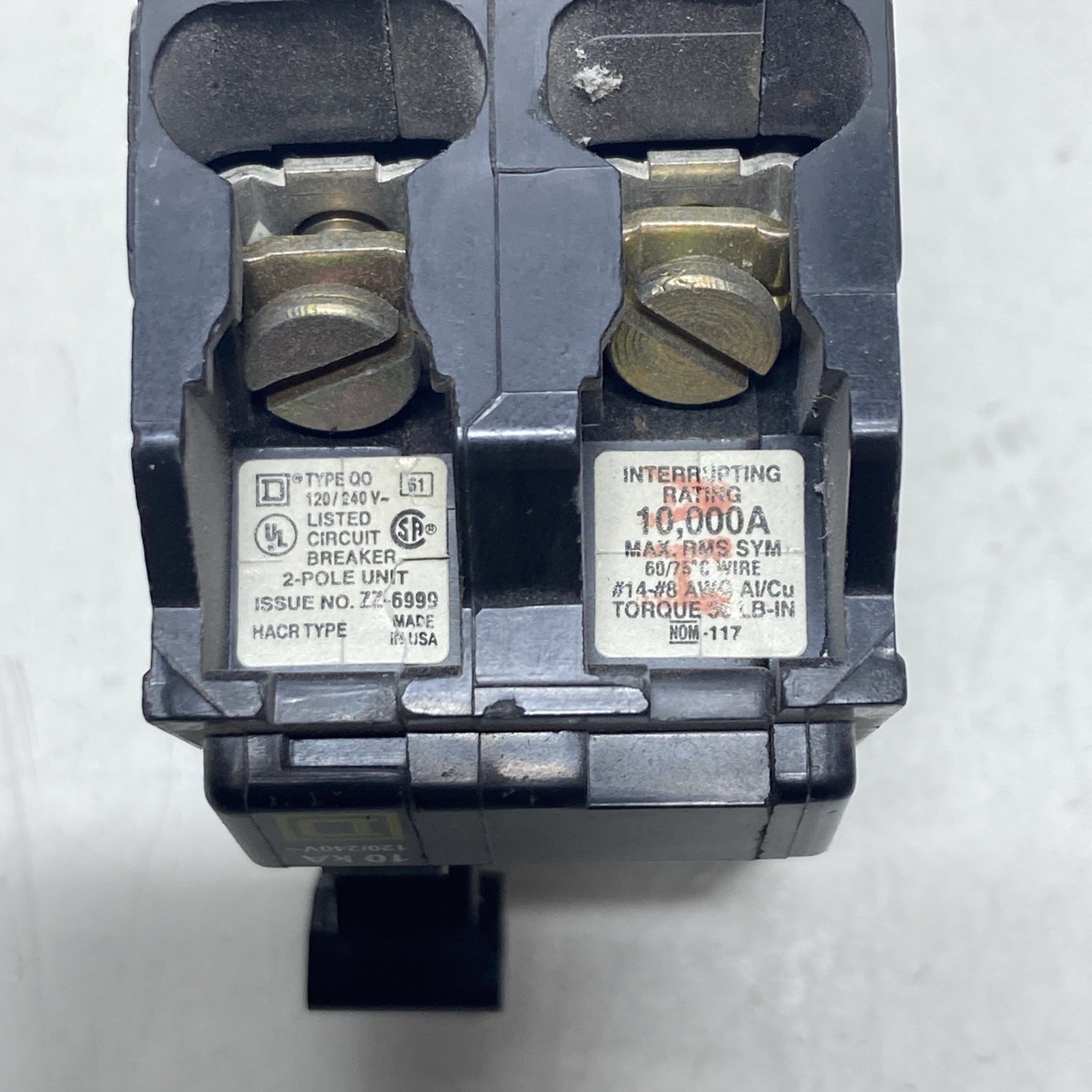 Square D QO220 2 pole 20 amp 10kA 120/240v Plug in