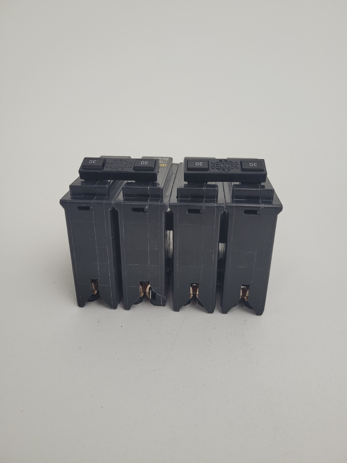 Lot of 2- HOM230 Square D 30 Amp 240 Volt Circuit Breaker -Next Day Option -Flaw