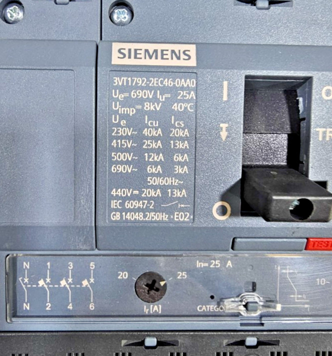 SIEMENS 3VT1 3VT1792-2EC46-0AA0 CIRCUIT BREAKER 25A 4P 20KA 690V NEW-OPEN BOX