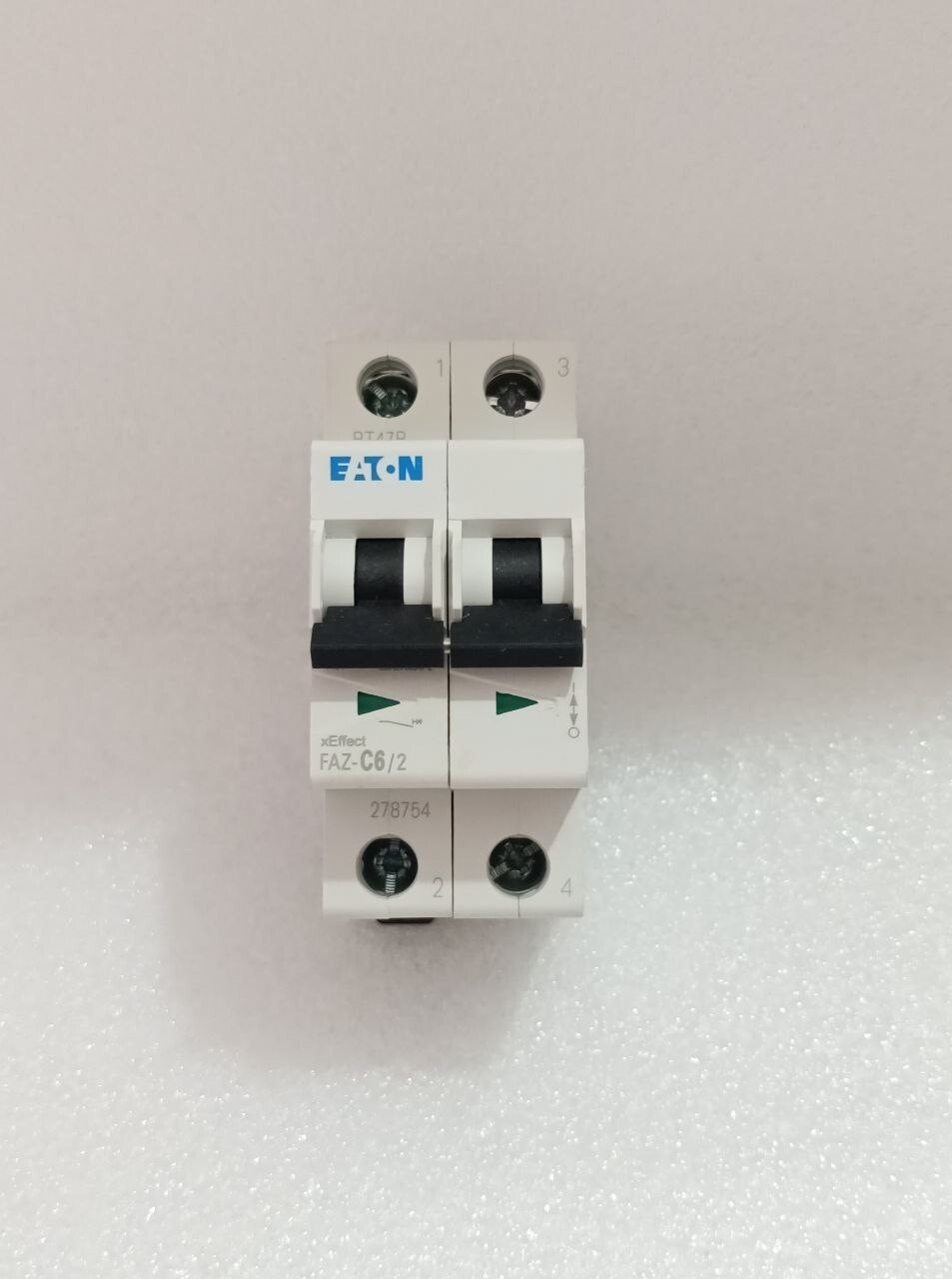 NEW Eaton FAZ C6/2 2 Pole 6A C 15kA Moeller series Miniature Circuit Breaker