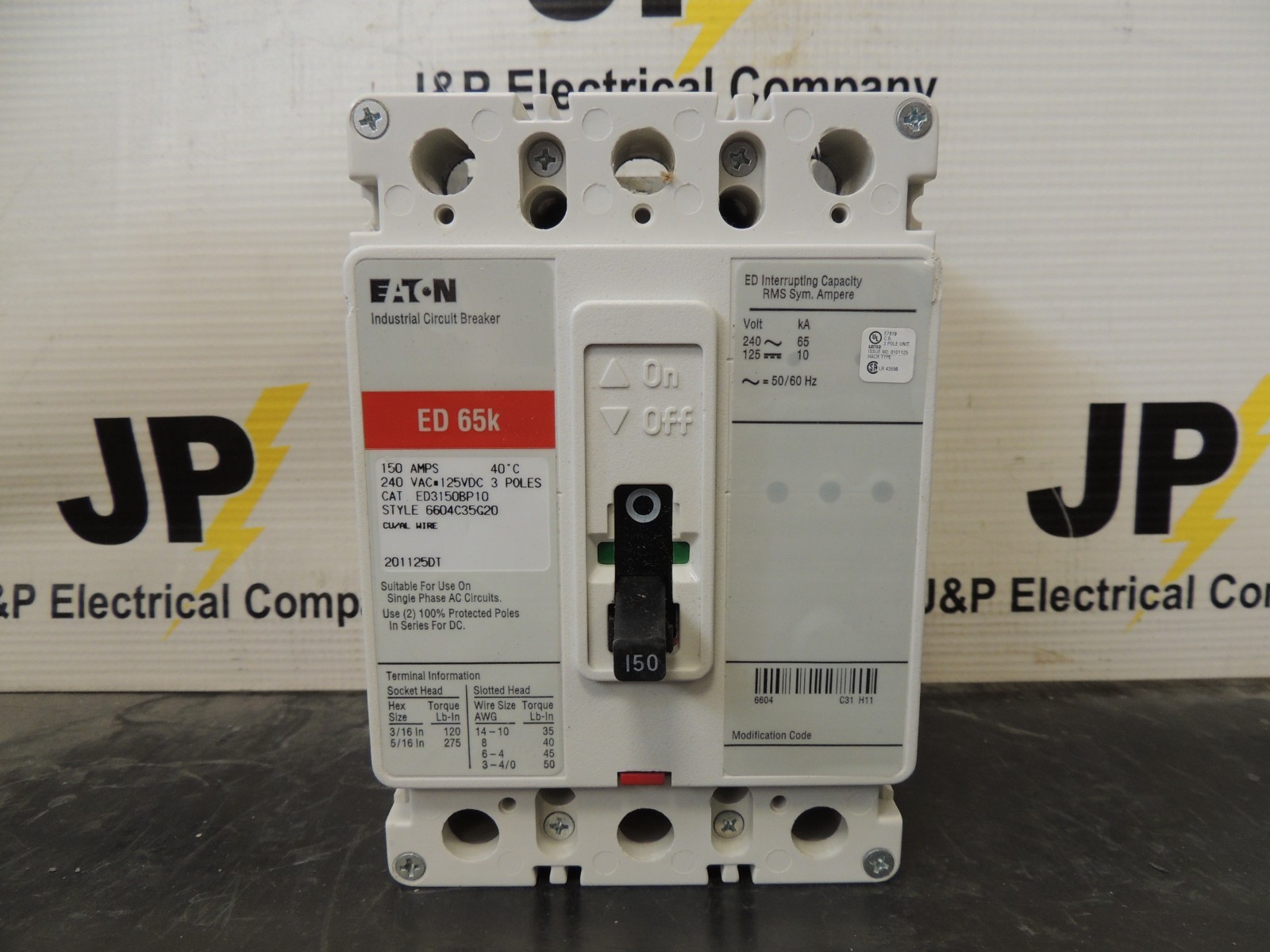 EATON ED3150BP10 3 POLE 240VAC 125VDC 150A CIRCUIT BREAKER