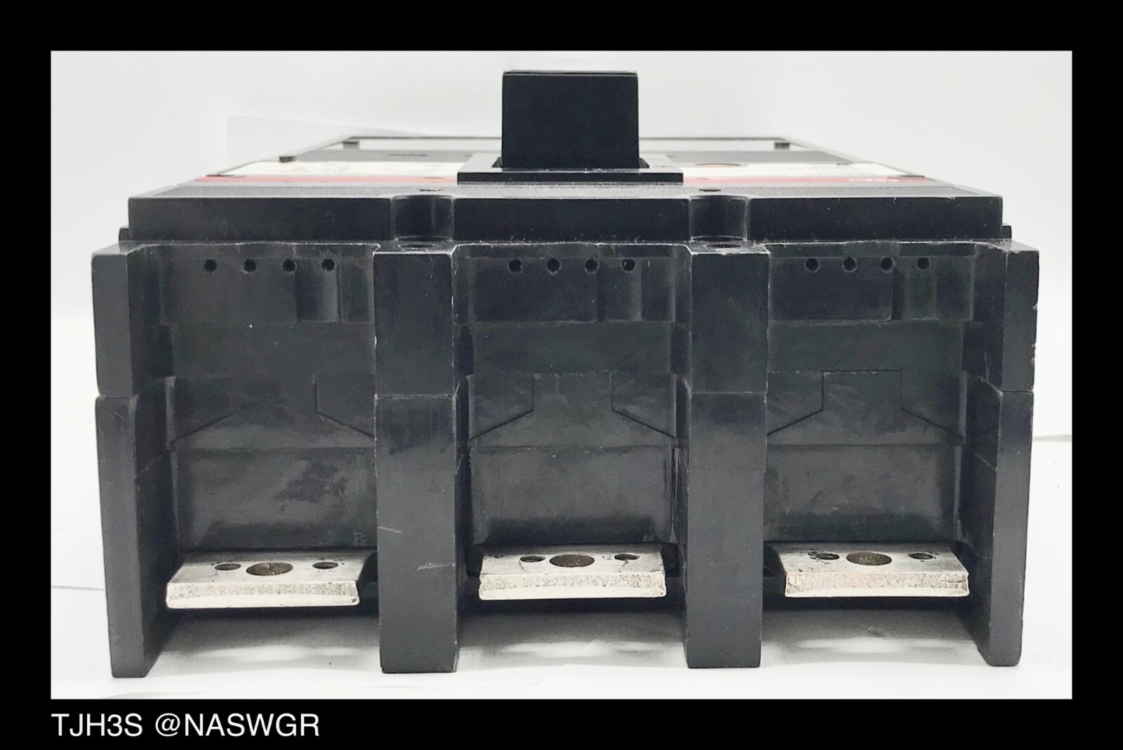 GE TJH3S Molded Case Circuit Breaker – 200 Amp – Tested/1Yr Warranty