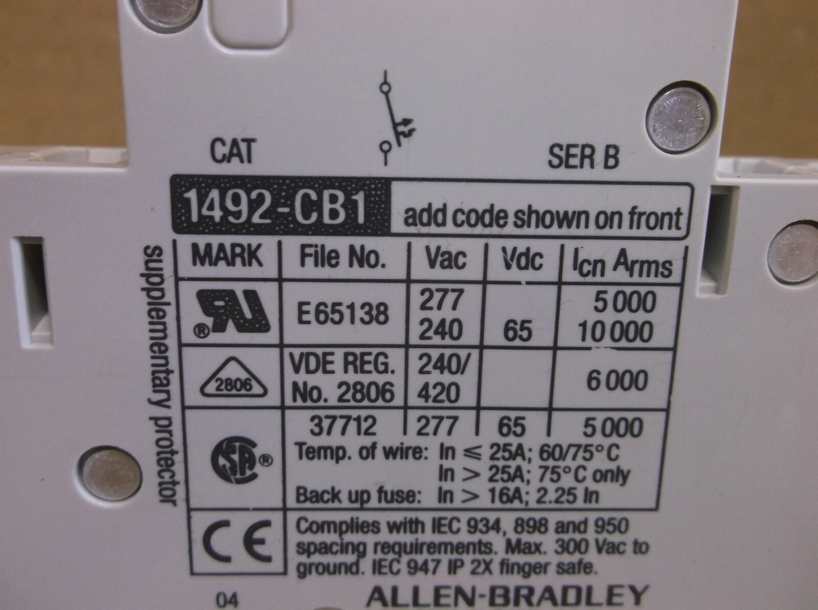 1492-CB1G300 B Allen Bradley NEW 30A Circuit Breaker Protector 1492CB1G300