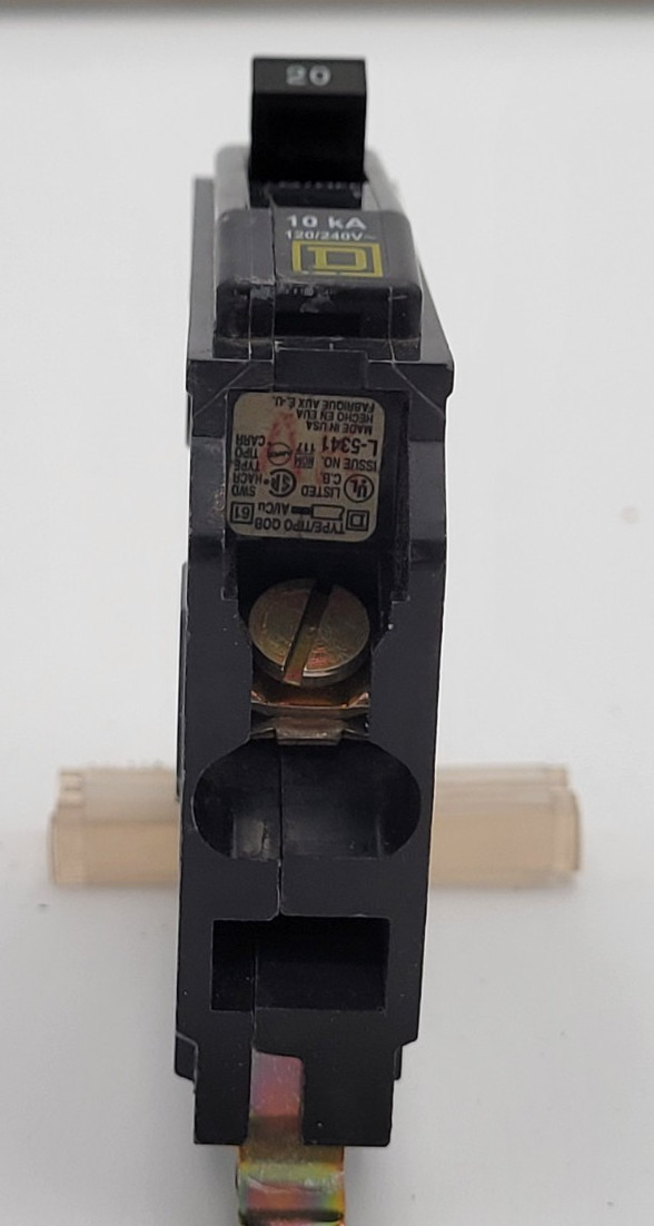 Square D QOB120 20A 1-Pole Bolt On Circuit Breakers Type QOB (Lot of 5) USED