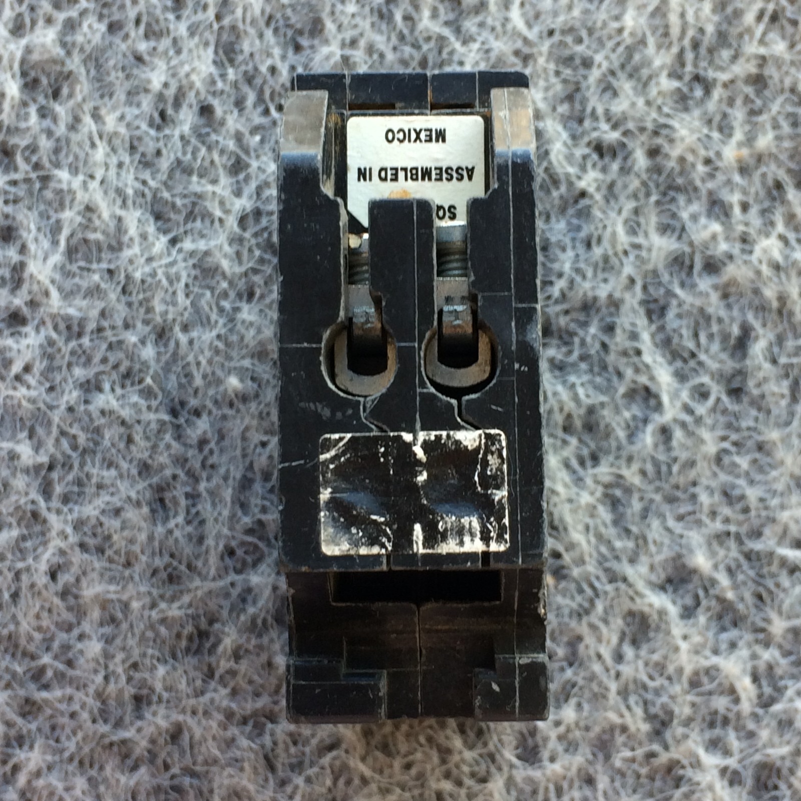 HOMT2020 Square D Tandem Circuit Breaker 20/20 Amp 1 Pole 120/240V Warranty NOS