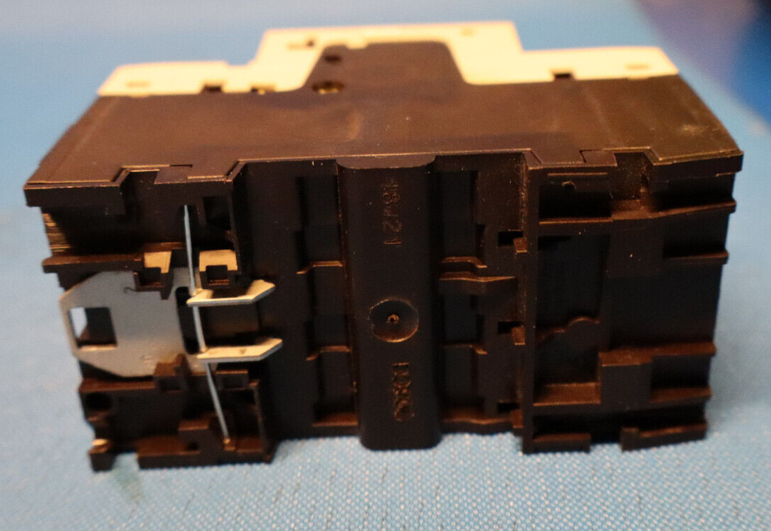 New Eaton PKZM0-2.5-T Motor Circuit Breaker