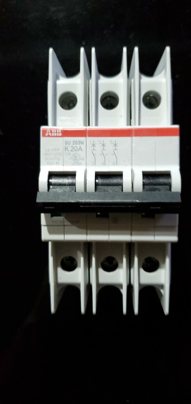 ABB STOTZ-KONTAKT E212323 (SU203M) Miniature Circuit Breaker 3 pole UI489