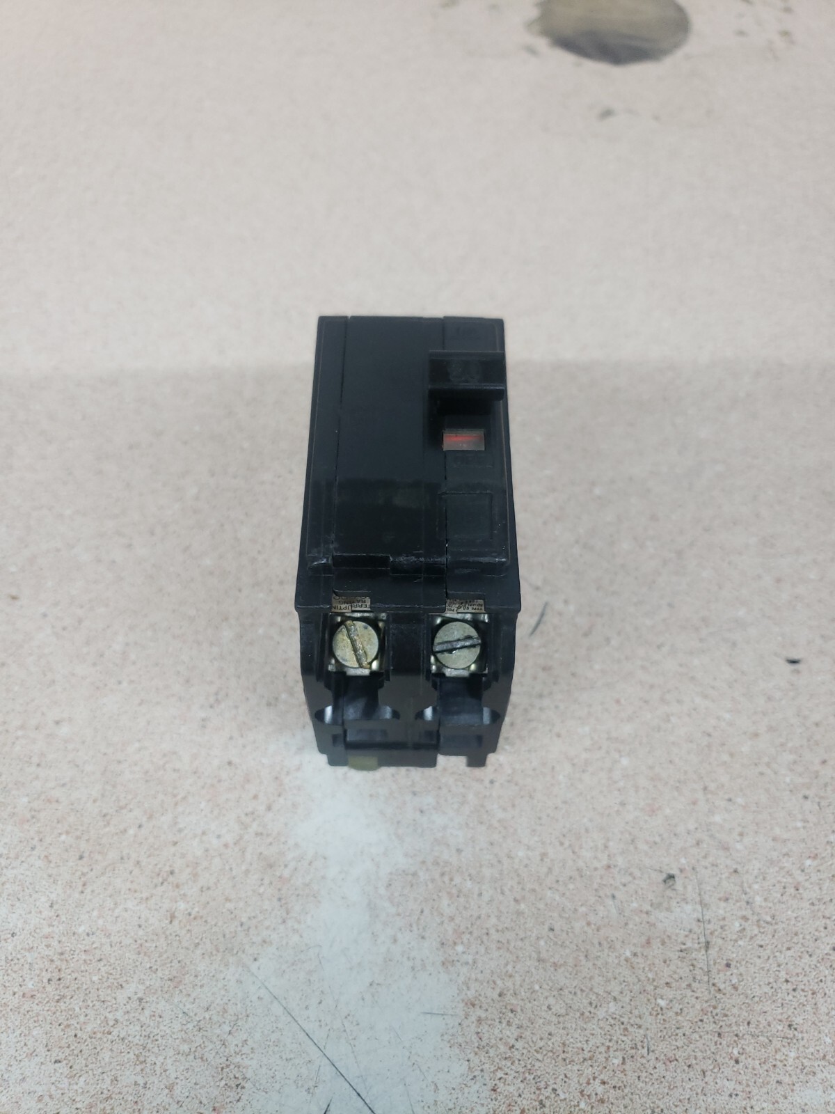 Square D QO220 20 Amp 2 Pole Black Face Handle Circuit Breaker Trip Window AB