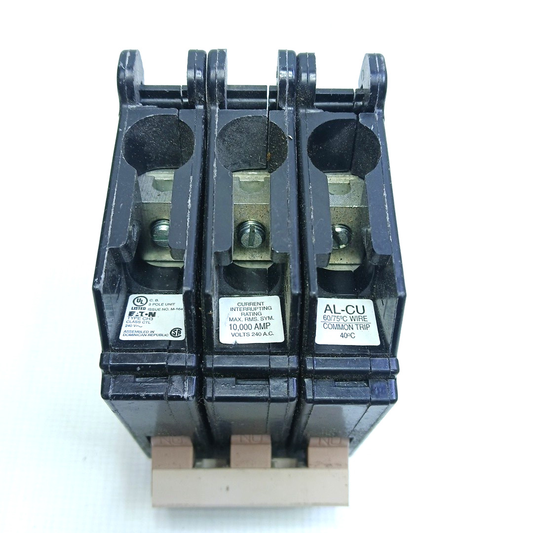 Eaton Type CH3 Class CTL 3 Pole Circuit Breaker 240VAC AL-CU Black UNUSED