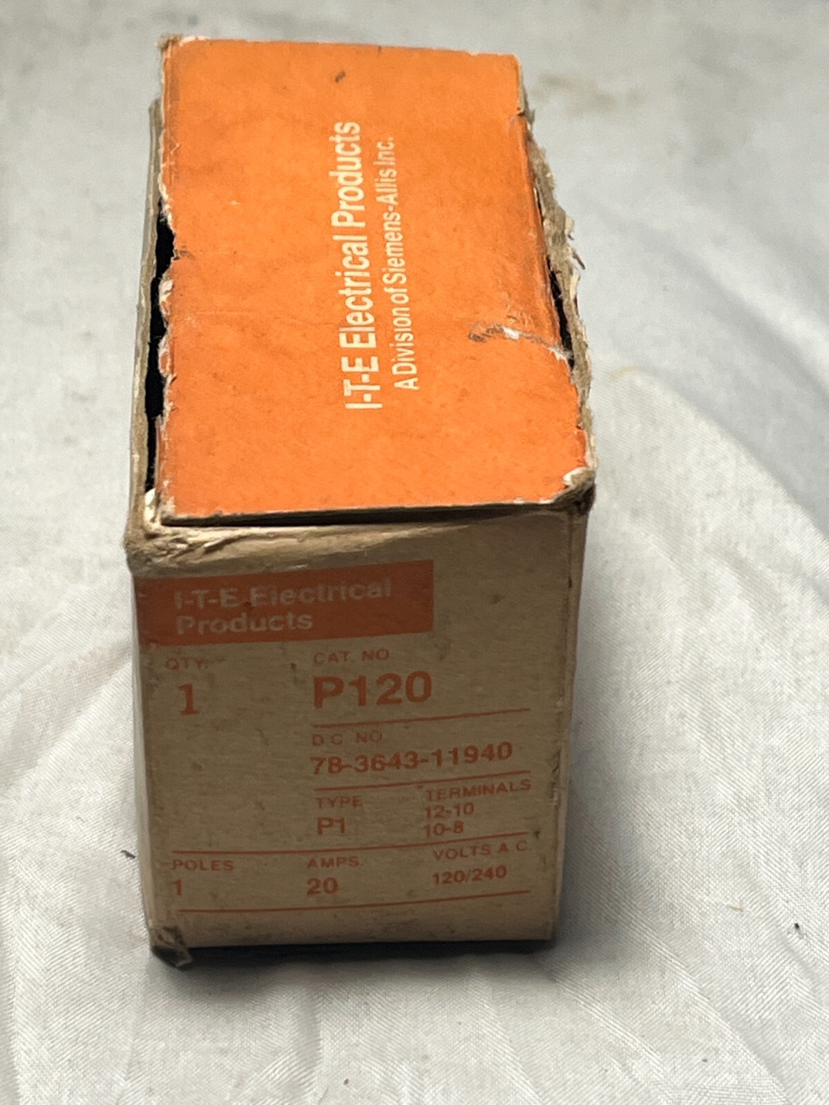 NEW IN BOX I-T-E Electrical Products P120 120/240V 1Pole