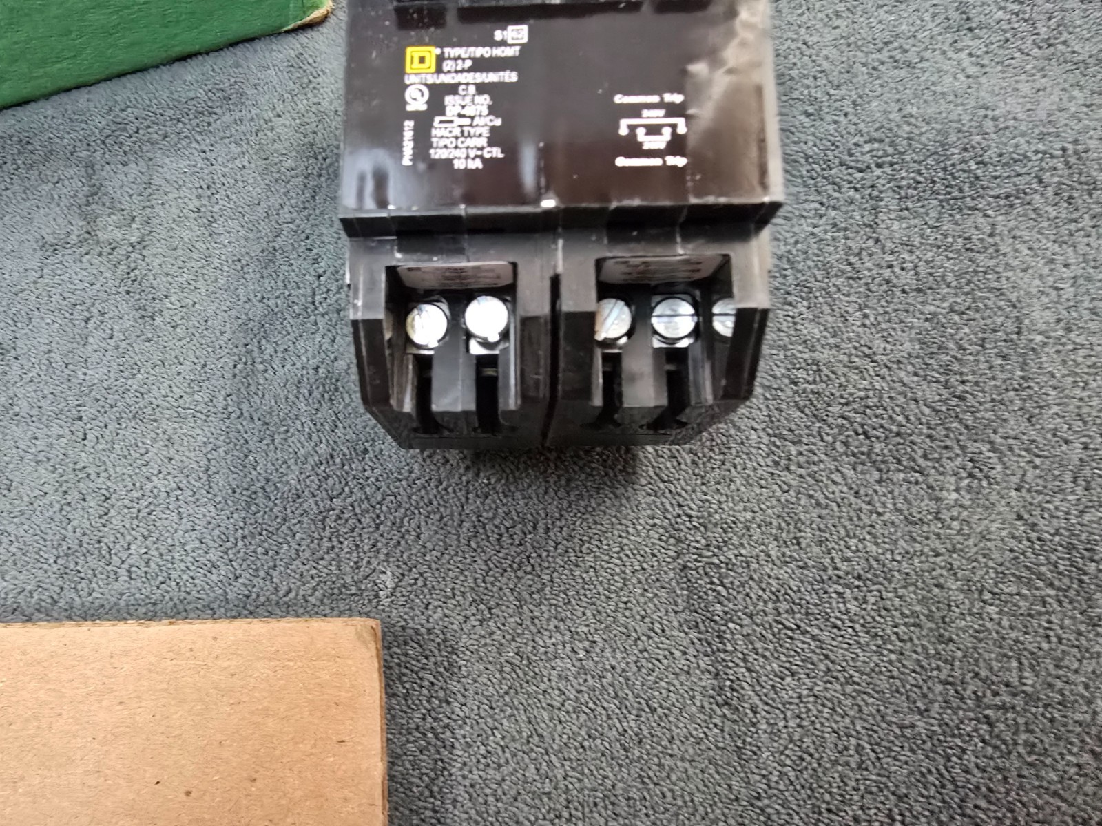 (5) Square D Homeline 1-20 Amp 2-Pole, 1-25 Amp 2-Pole Quad Tandem Circuit Break