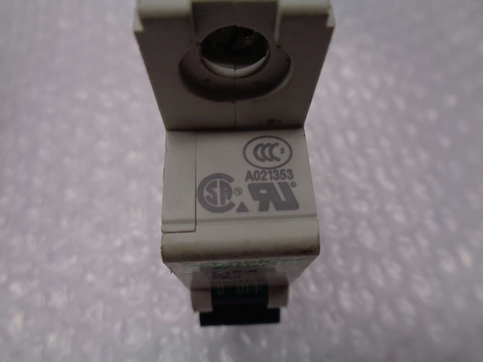 SCHNEIDER ELECTRIC 17426 BREAKER 1POLE 15AMPS LOT OF 5 NSNP
