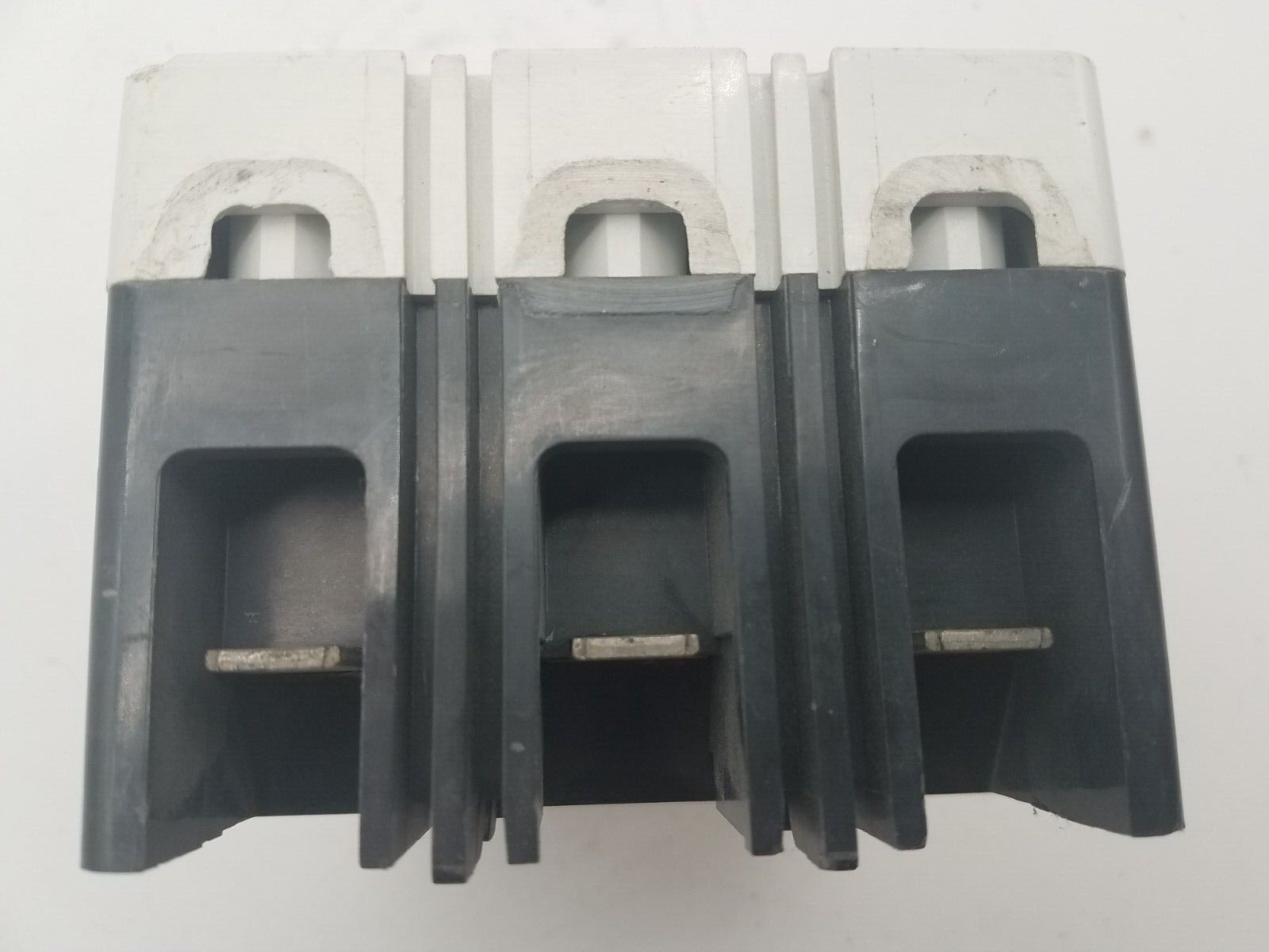 Westinghouse EHD3035 Circuit Breaker 35A 480V 3P EHD 14KA Blue Label Used