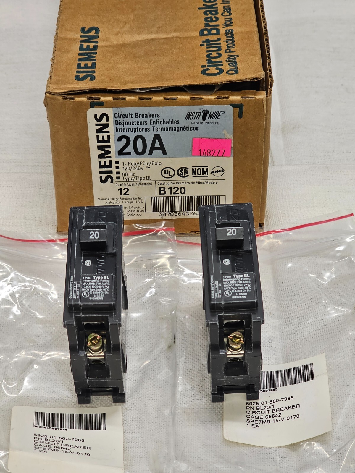 2 Siemens Panel Circuit Breaker 20A Amp 120/240V 1 Pole Bolt On B120 Type BL