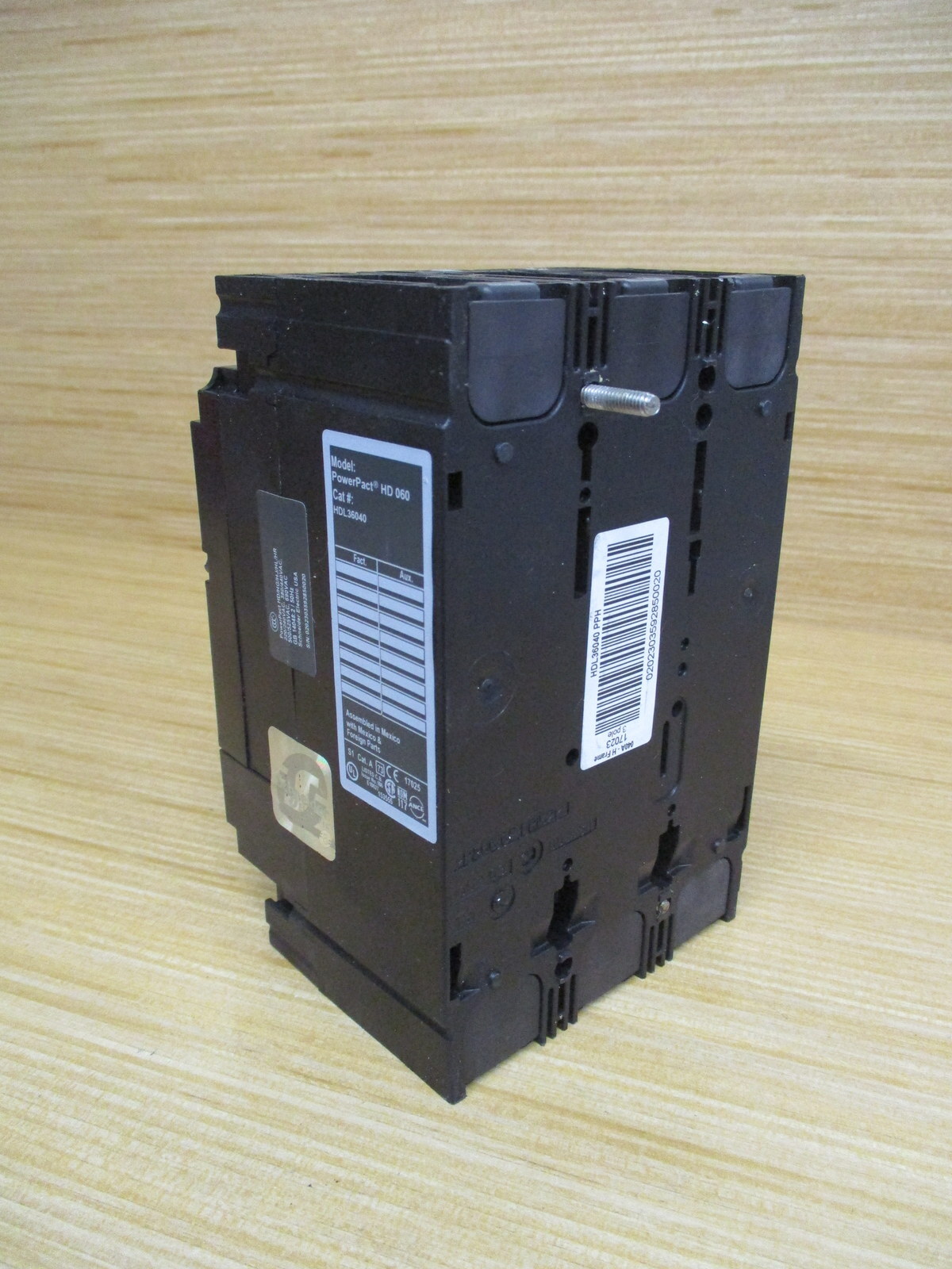 Square D HDL36040 Schneider PowerPact 40A Circuit Breaker Mounted