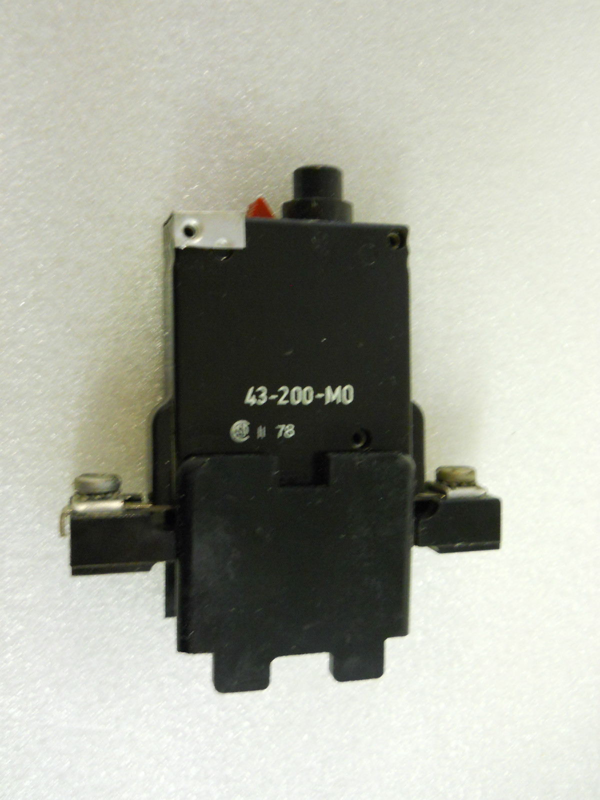 ETA 1.0A 43-200-MO CIRCUIT BREAKER 250VAC 65VDC USED CONDITION NO BOX