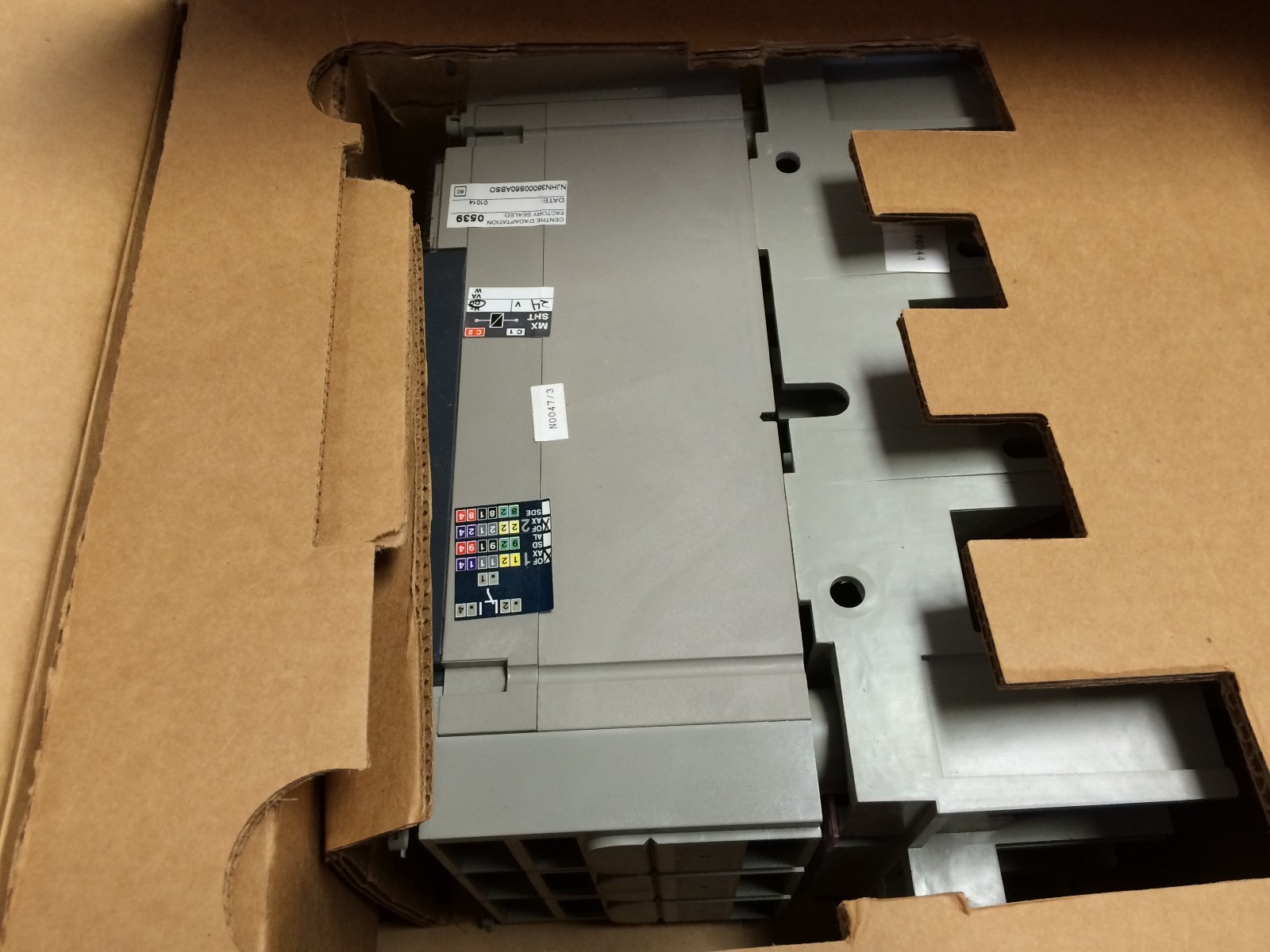 NEW NSJ600A merlin gerin SCHNEIDER AUTOMATIC 600V 600A,NJHN36000S60ABSO,BF,DJ