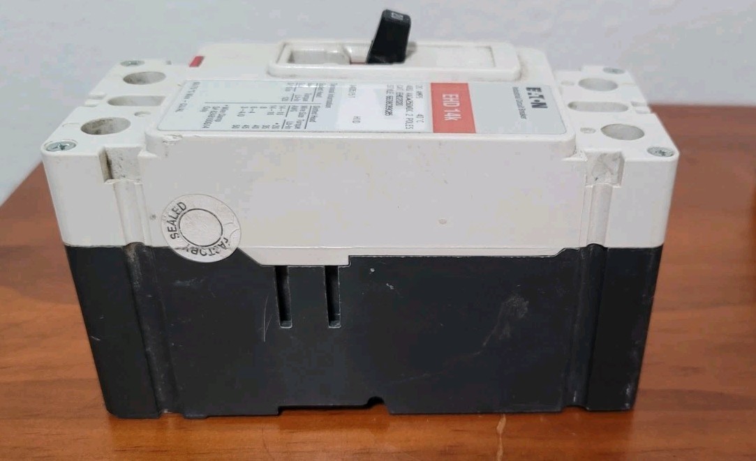 Eaton Cutler-Hammer EHD2020 Circuit Breaker EHD14K 20A, 2P, 480 VAC 250 VDC
