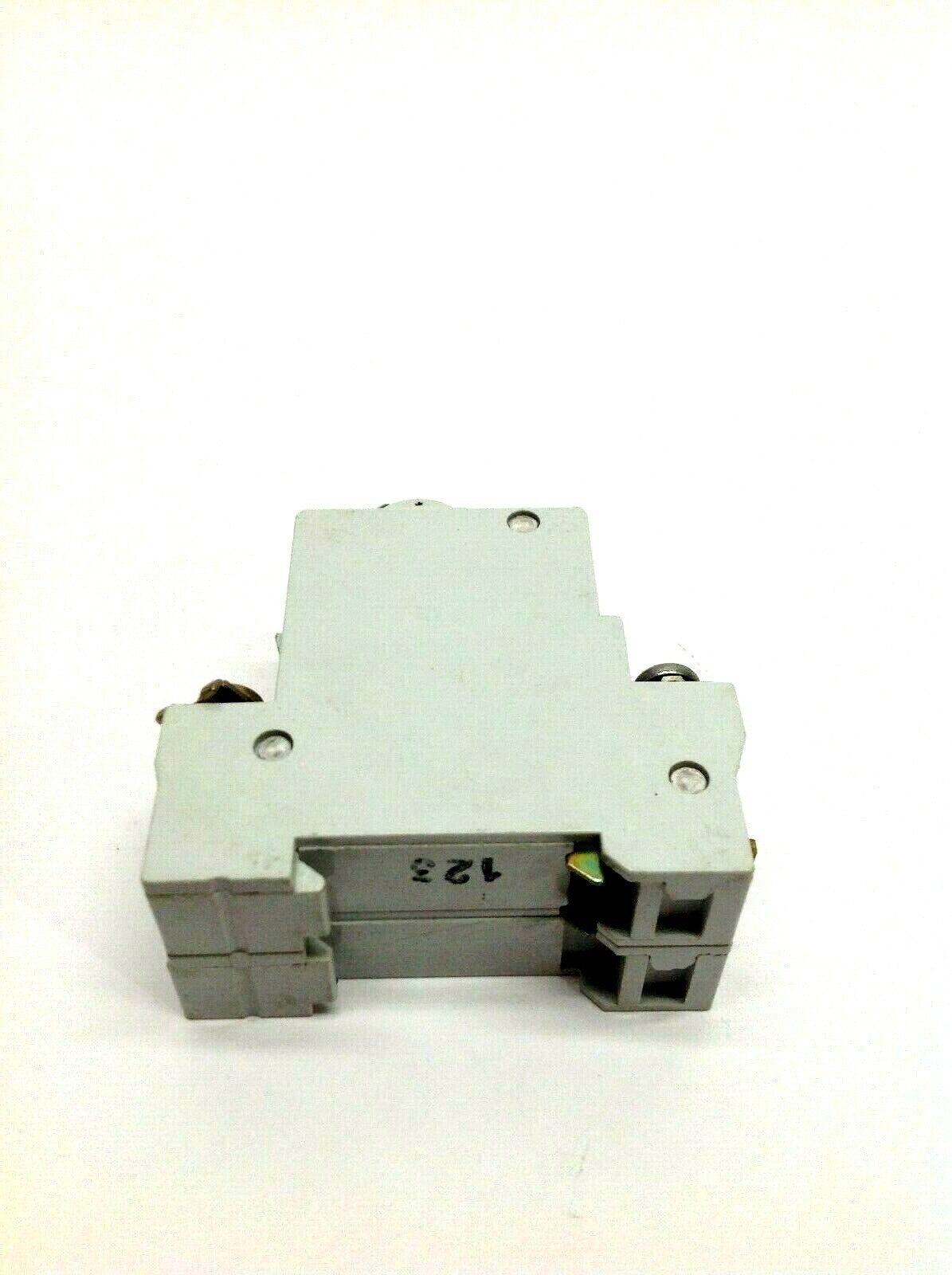 Schrack SD-82 G 20A 2 Pole Din Rail Circuit Breaker 415 VAC
