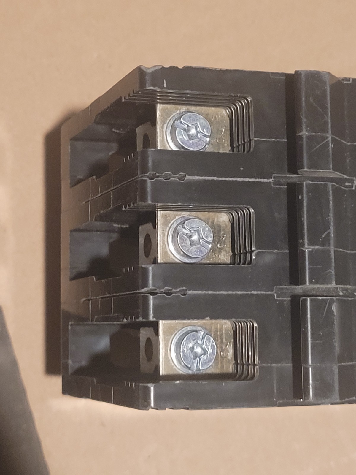 Square D EDB34020 Circuit Breaker 20A 3-Pole 480Y/277V
