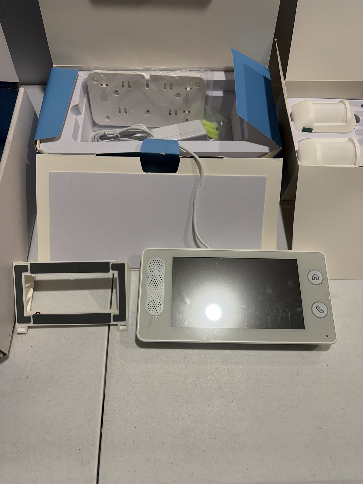 ALDER SIMPLE Home Protection Touchscreen Device Panel + Sensors Home Security