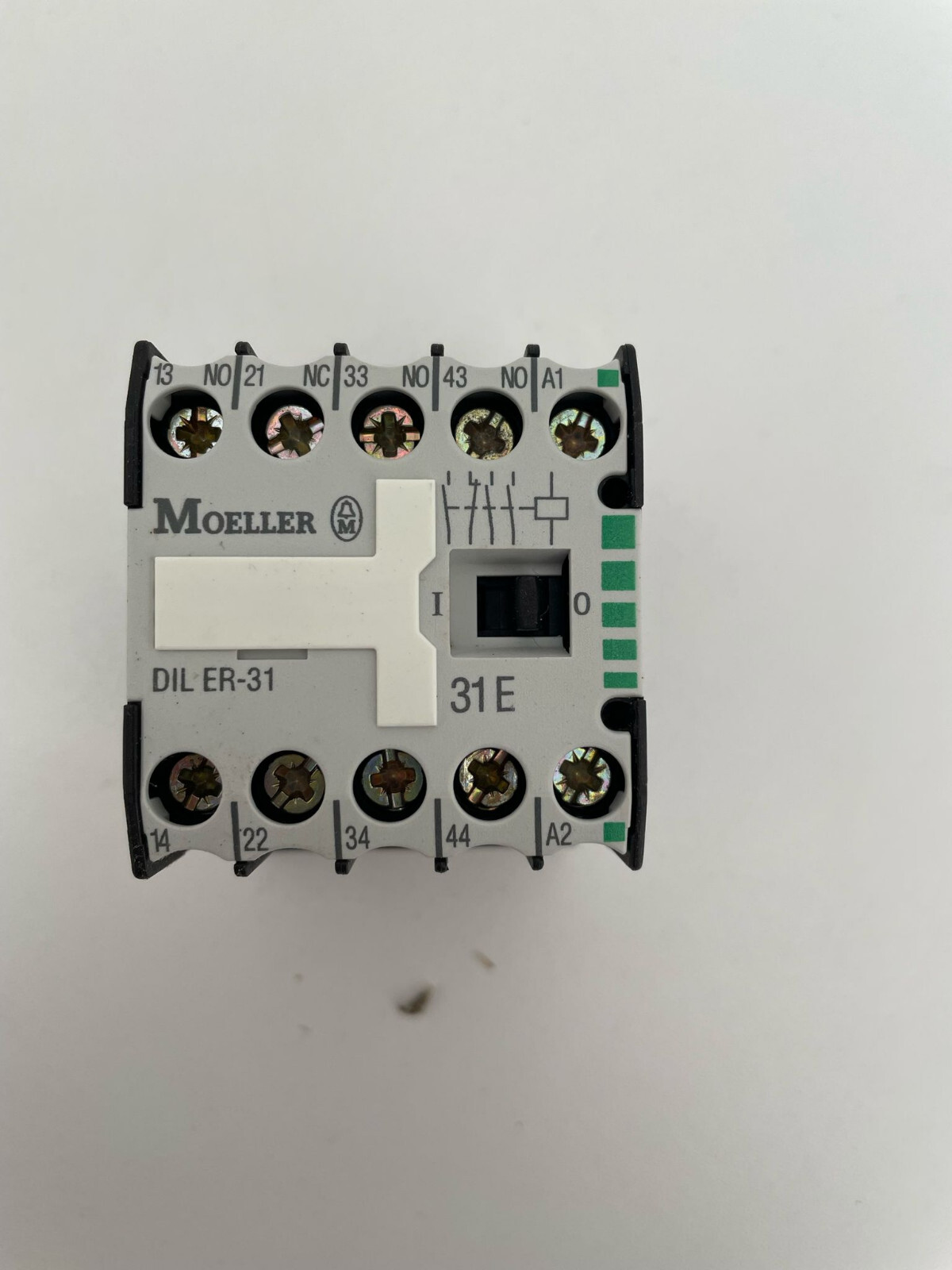 MOELLER DILER-31(230V50HZ,240V60HZ) Auxiliary Contactor 230V/AC / 481&482