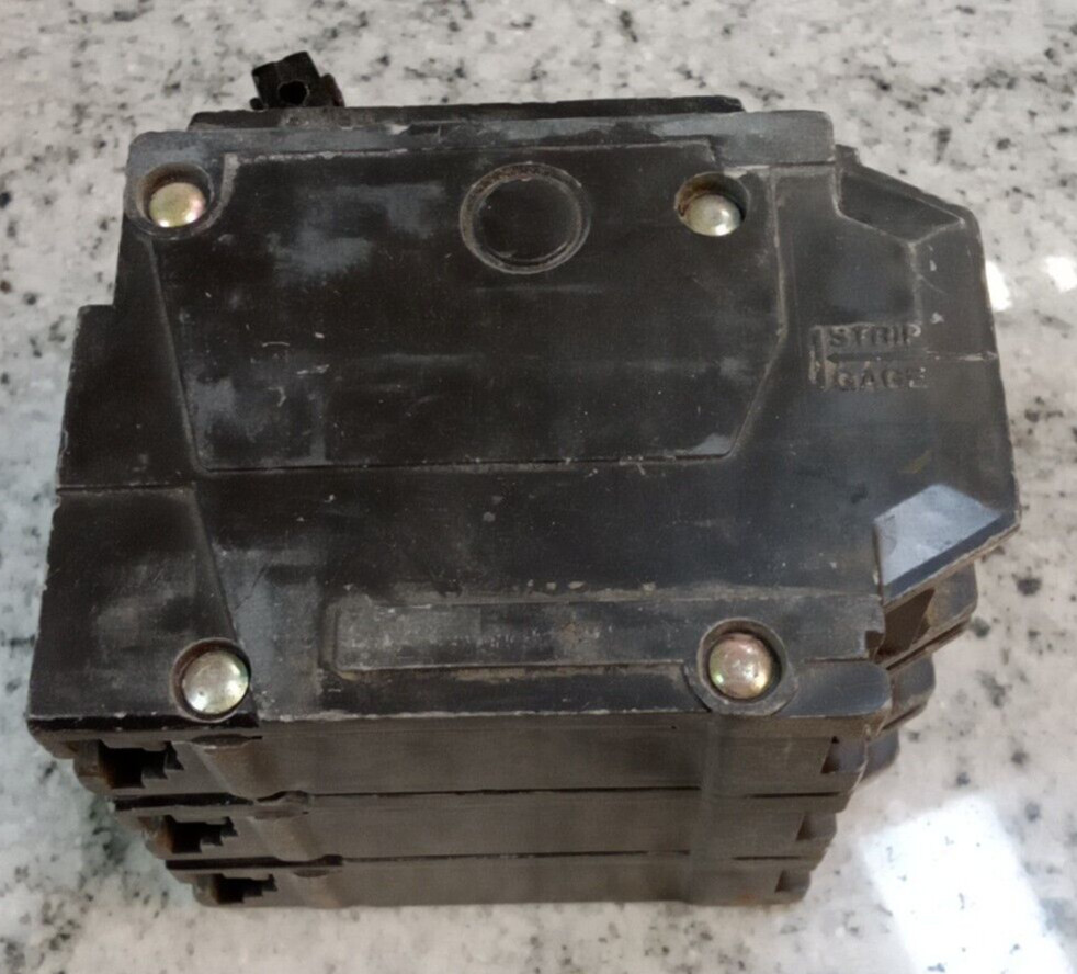 General Electric/BREAKER/THQL32050/50A/3P /240V/GROVE/THQL/USE(L240