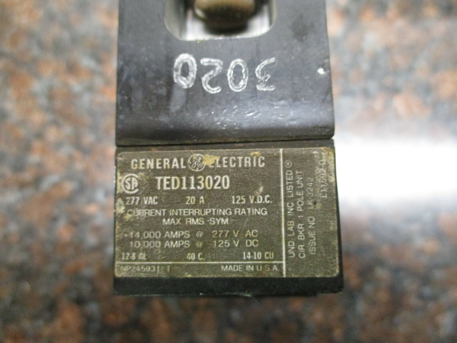 Lot Of 5 General Electric TED113020 Circuit Breaker 20A, 277VAC, 125VDC
