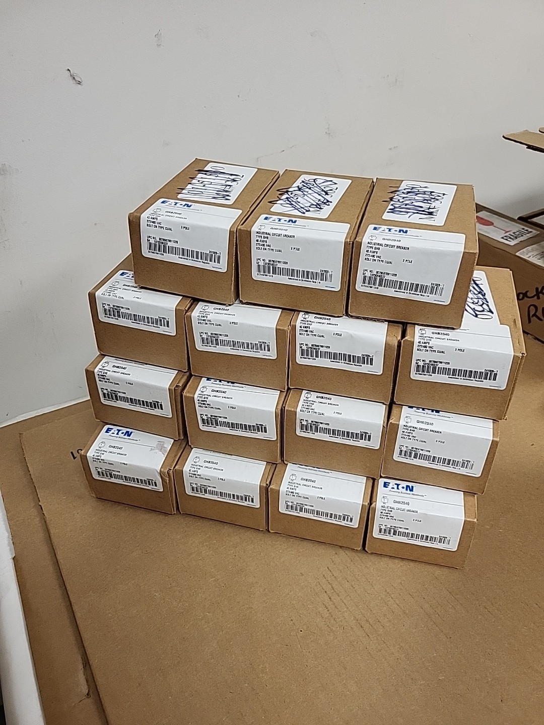 EATON GHB2040 AC/DC 40A 277/480 VAC Molded Case Breaker