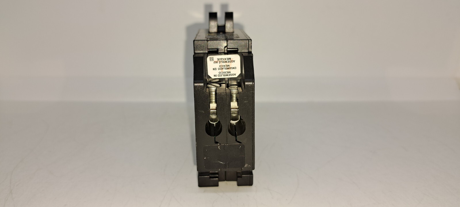 Square D HOMT1515 Homeline 2-15 Amp Single Pole Tandem Circuit Breaker NEW