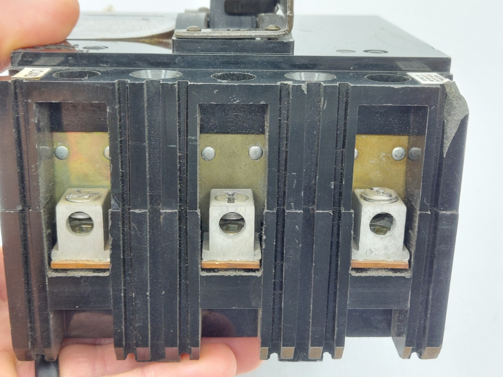Square D FAL36015 15A 3P 600V Adjustable Instant Trip Breaker w/ Locking Shackle