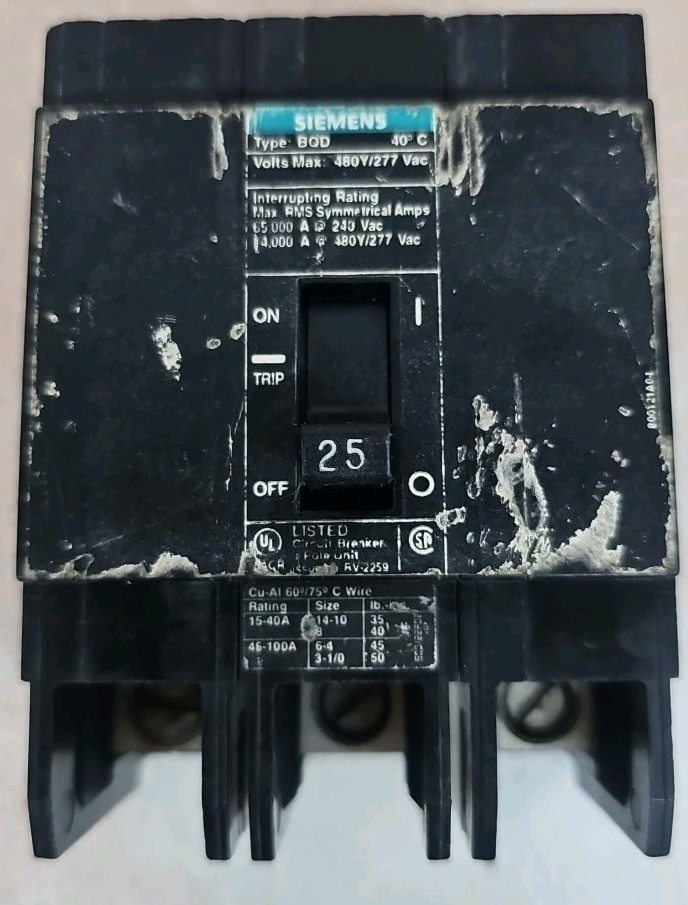 Siemens BQD325 Bolt-on 480V 25A 3 pole circuit breaker See pics
