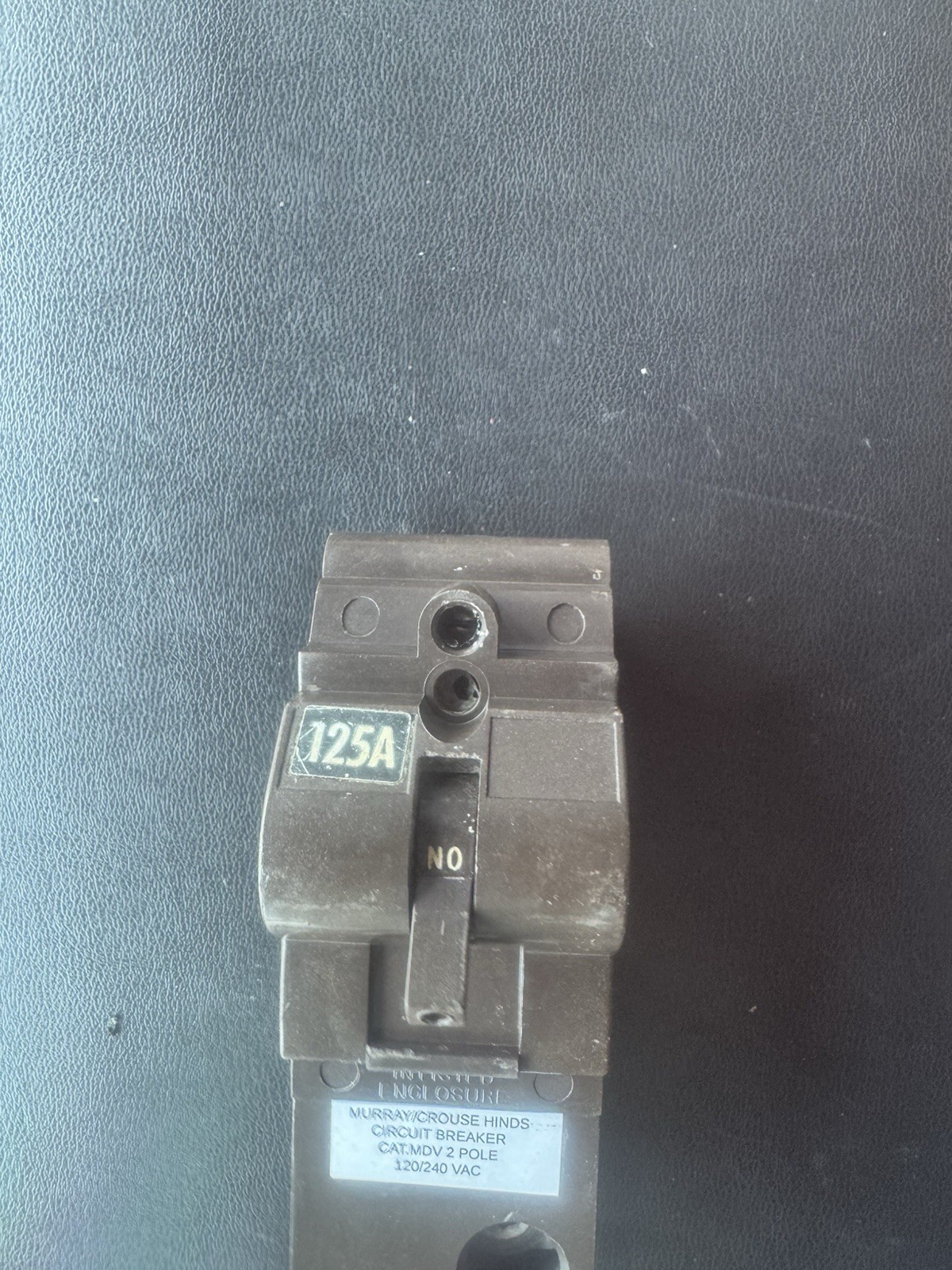 Murray Crouse-Hinds 125 Amp 2 Pole MD Circuit Breaker 240V MD2150 Staggered Lugs