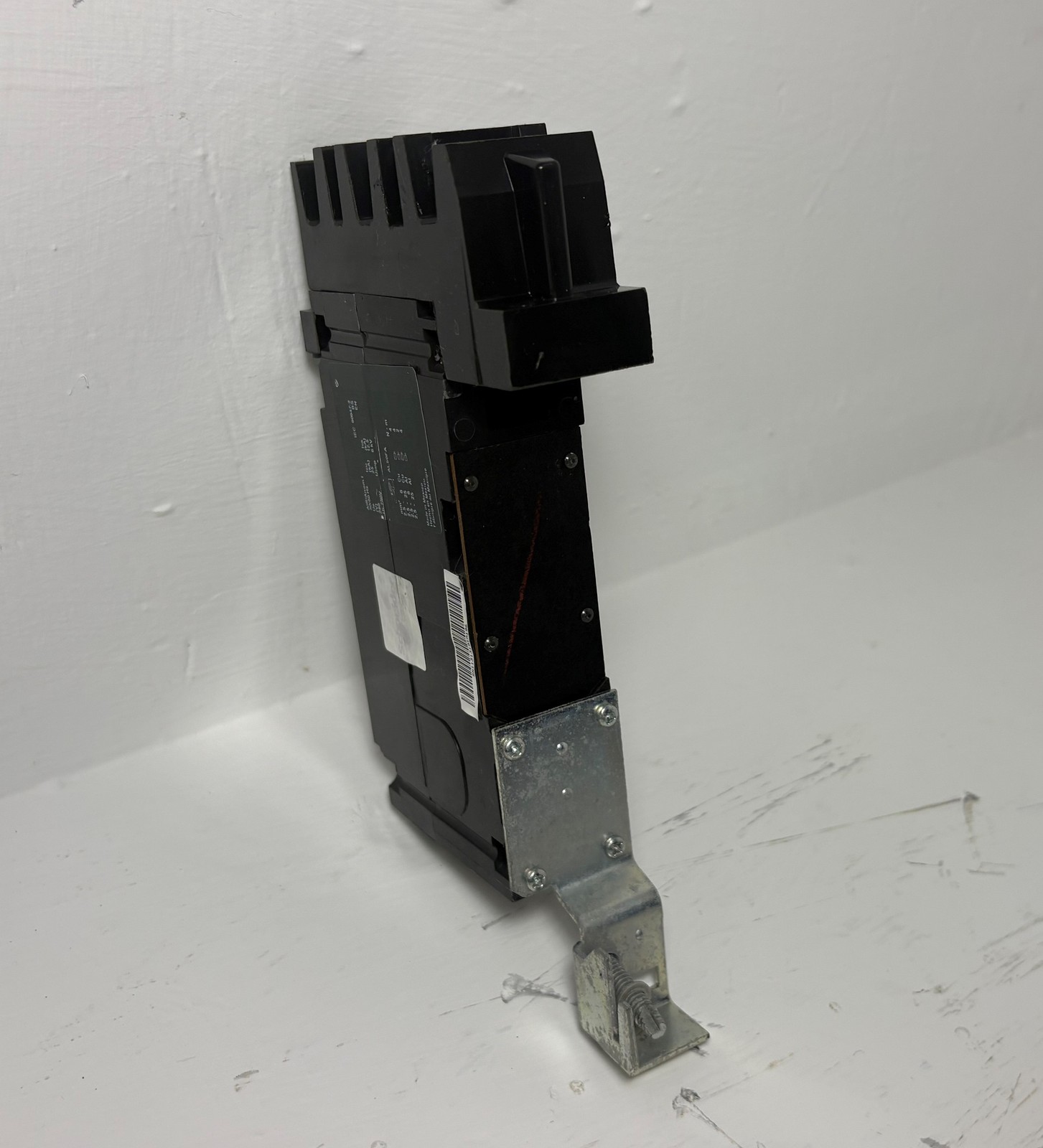 Square-D I-Line FH16015A 15A Circuit Breaker Green Label 277V FA 1 Pole 15 Amp