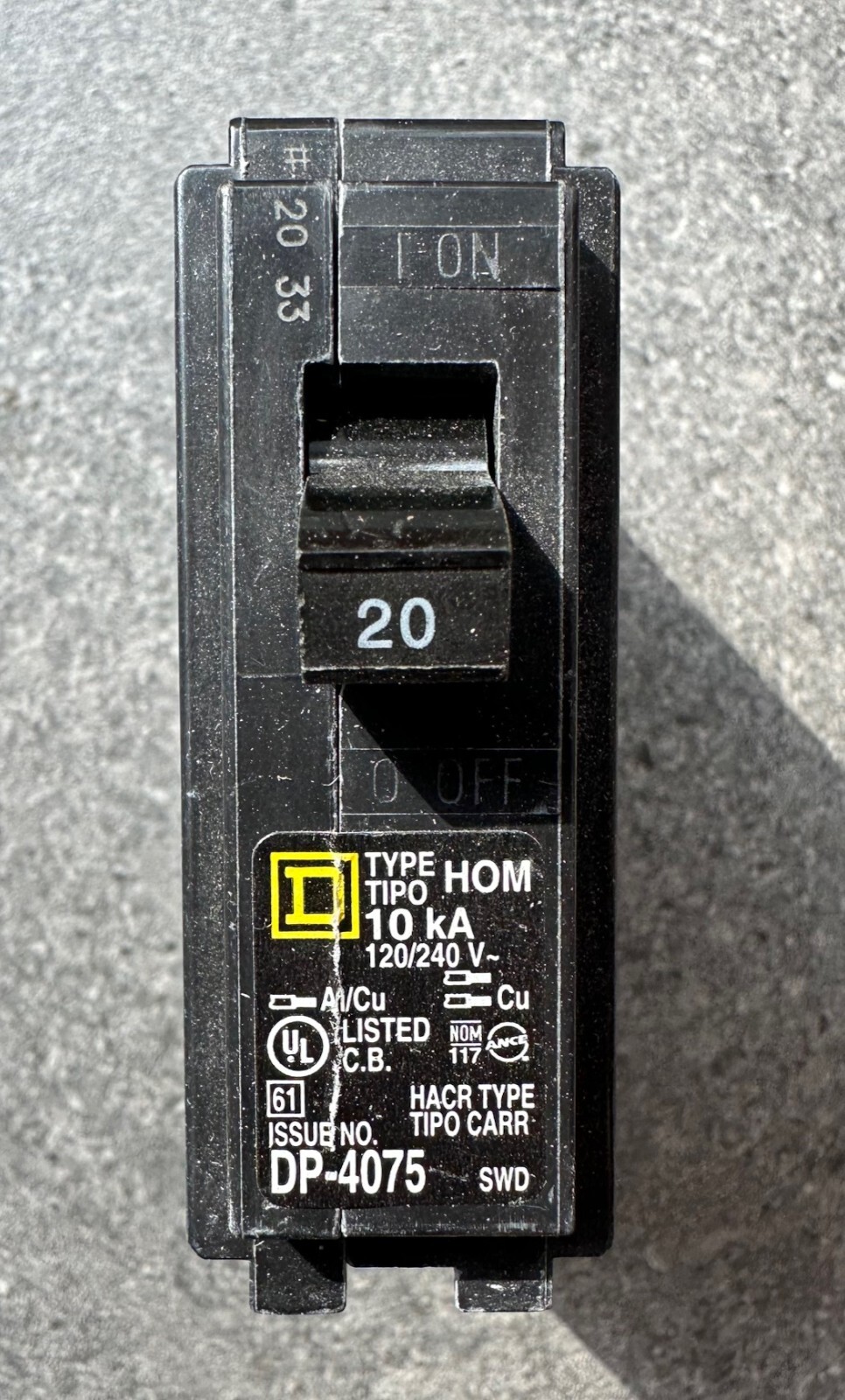 Square D HOM120CP Homeline 20 Amp Single-Pole Circuit Breakers Lot of 8