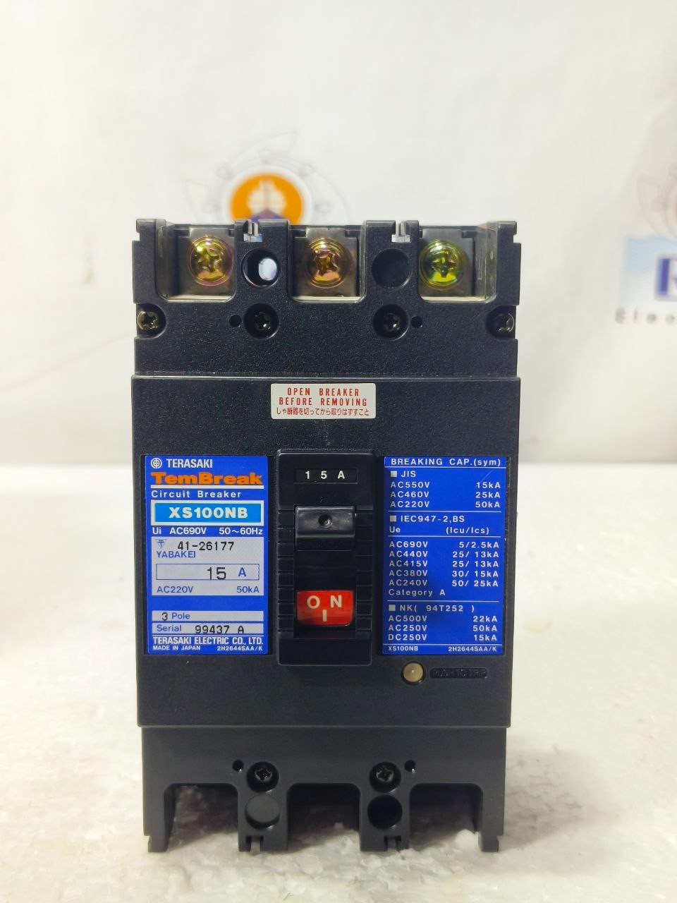 TERASAKI TEMBREAK XS100NB 3POLE 15A CIRCUIT BREAKER WITH 200-480 VAC SHUNT TRIP
