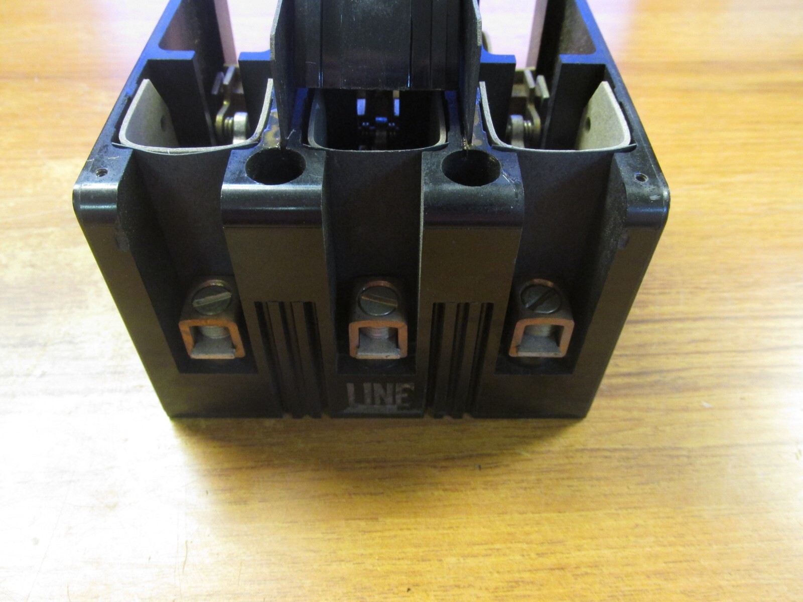 NIB. WESTINGHOUSE DE-ION SWITCH 3P, 60A, 600V, CAT# 371D266G01 … VD-246