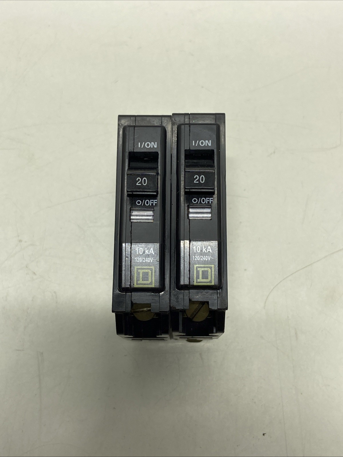 NOS – Square D – QO120 – Circuit Breaker – 20A, 1-Phase, 240V (Lot of 2)
