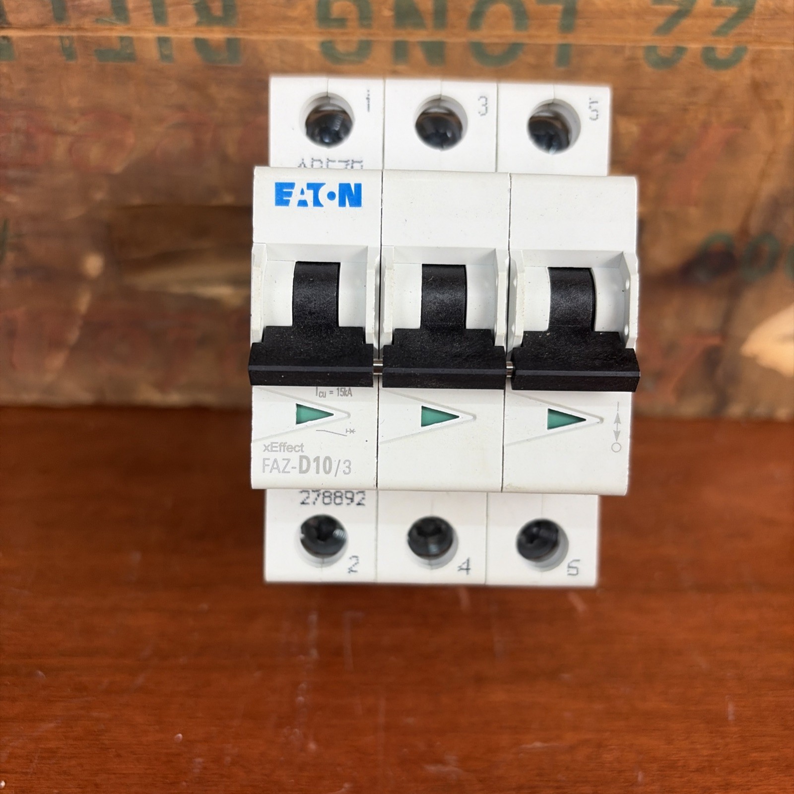 EATON,FAZ-D10/3-RT,CIRCUIT BREAKER 10A 480Y/277V 3P