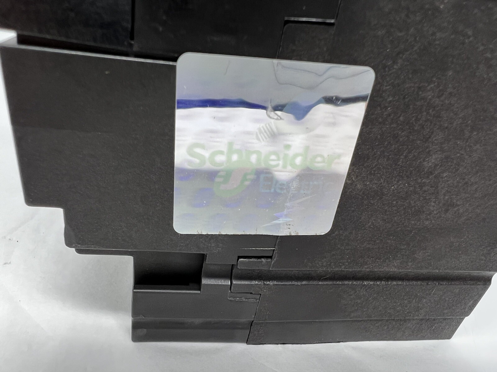 Square D HJ L26015 PowerPact HJ060 Circuit Breaker 15Amp 2-Pole 600V