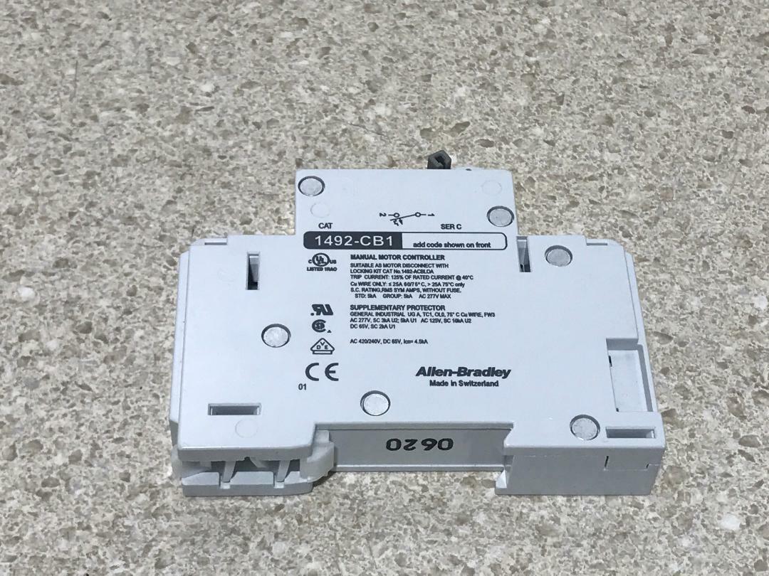 Allen Bradley 1492-CB1G300 Ser. C NEW
